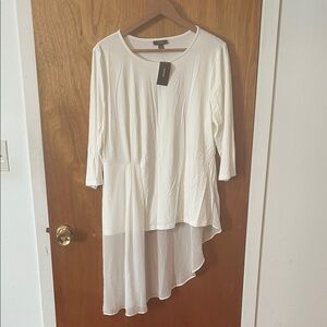 Alfani White Tunic with Asymmetrical Design. Size XL. New with tag